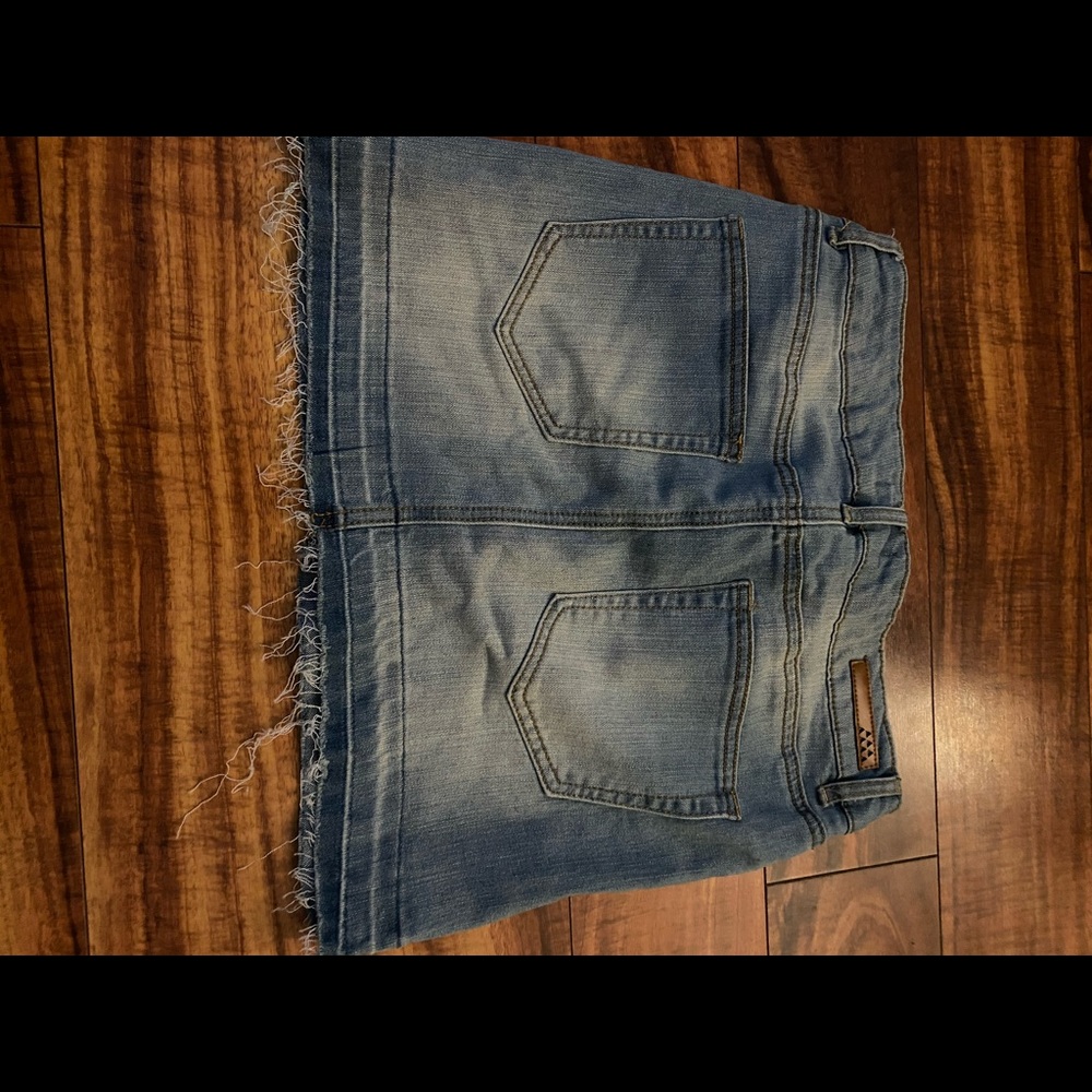 Cute distressed denim skirt !!